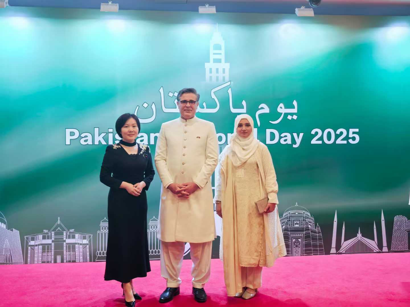 微信图片_20250321170220.jpg President Zhao Meiling Attends Pakistan’s 85th National Day Reception