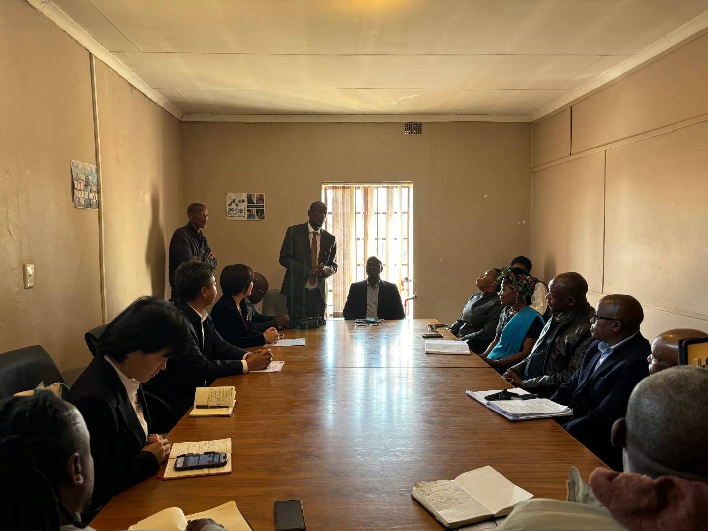 微信图片_20240819100021.jpg President Zhao Meiling Led a delegation to visit South Africa