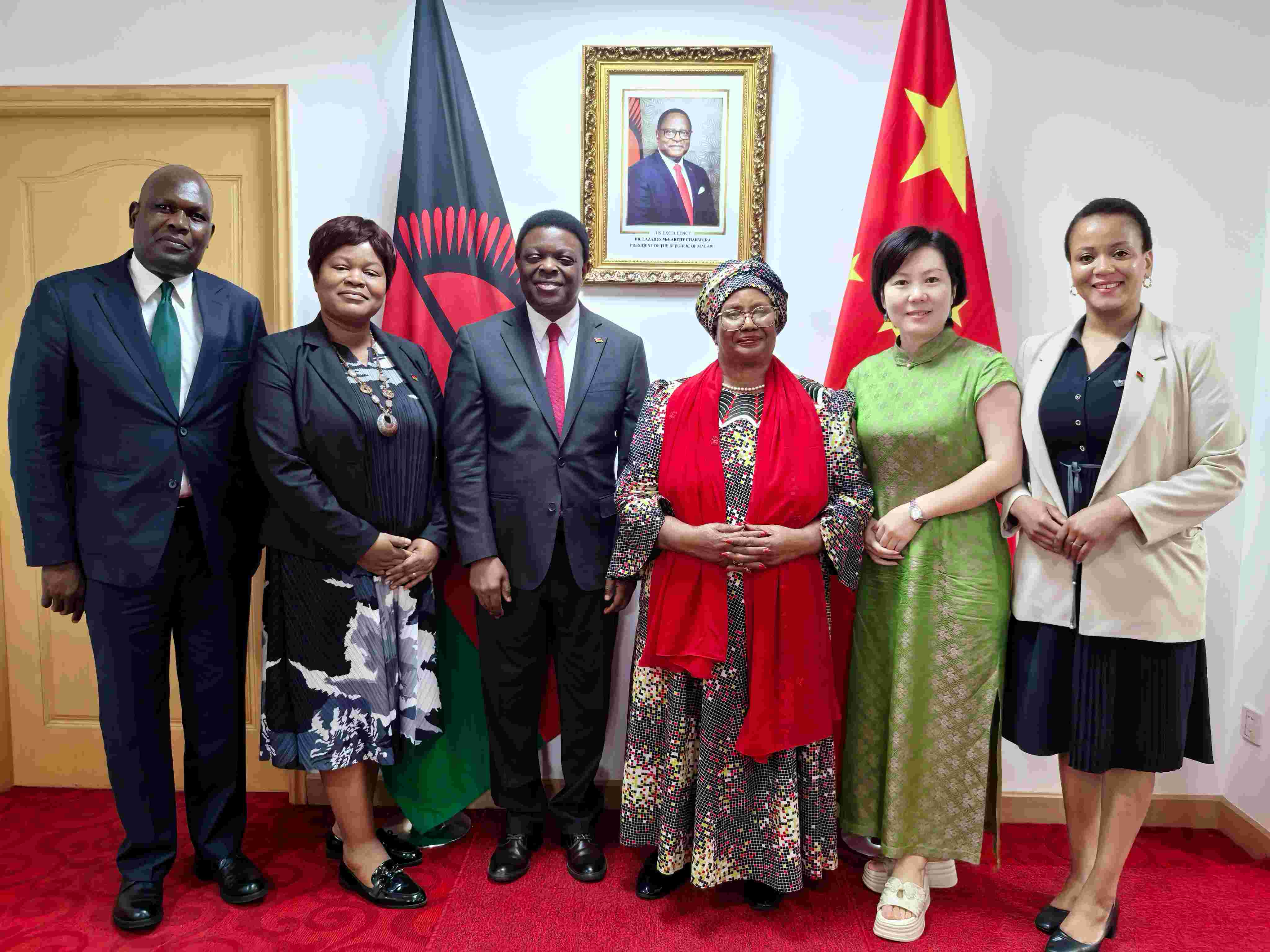 微信图片_20240729144947(1).jpg Former Malawi President Joyce Banda is invited to visit China