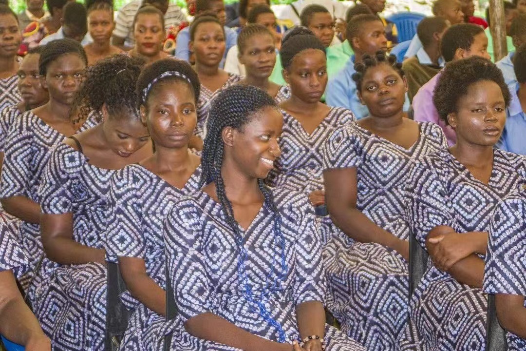 马拉维前总统班达发来特别感谢函介绍“爱在马拉维”助学项目落实情况