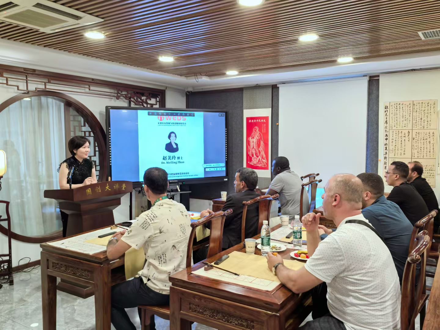 A Distinctive China-Arab Cultural Exchange