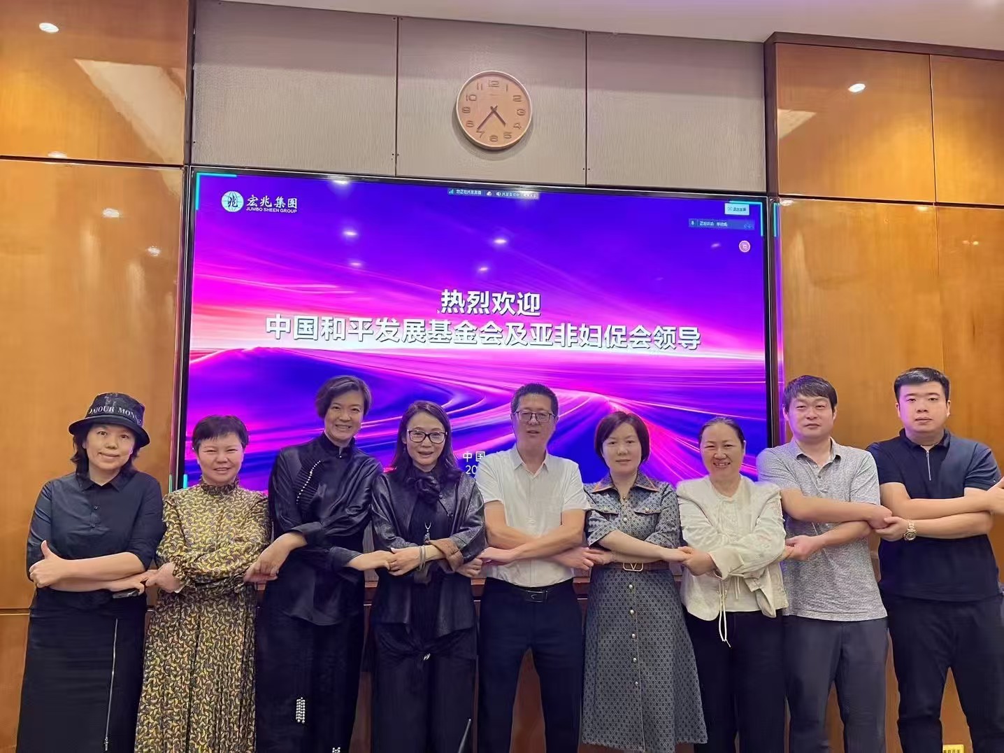 96a1453120548a2b838d0d8ebdd95a4.jpg 96a1453120548a2b838d0d8ebdd95a4.jpg