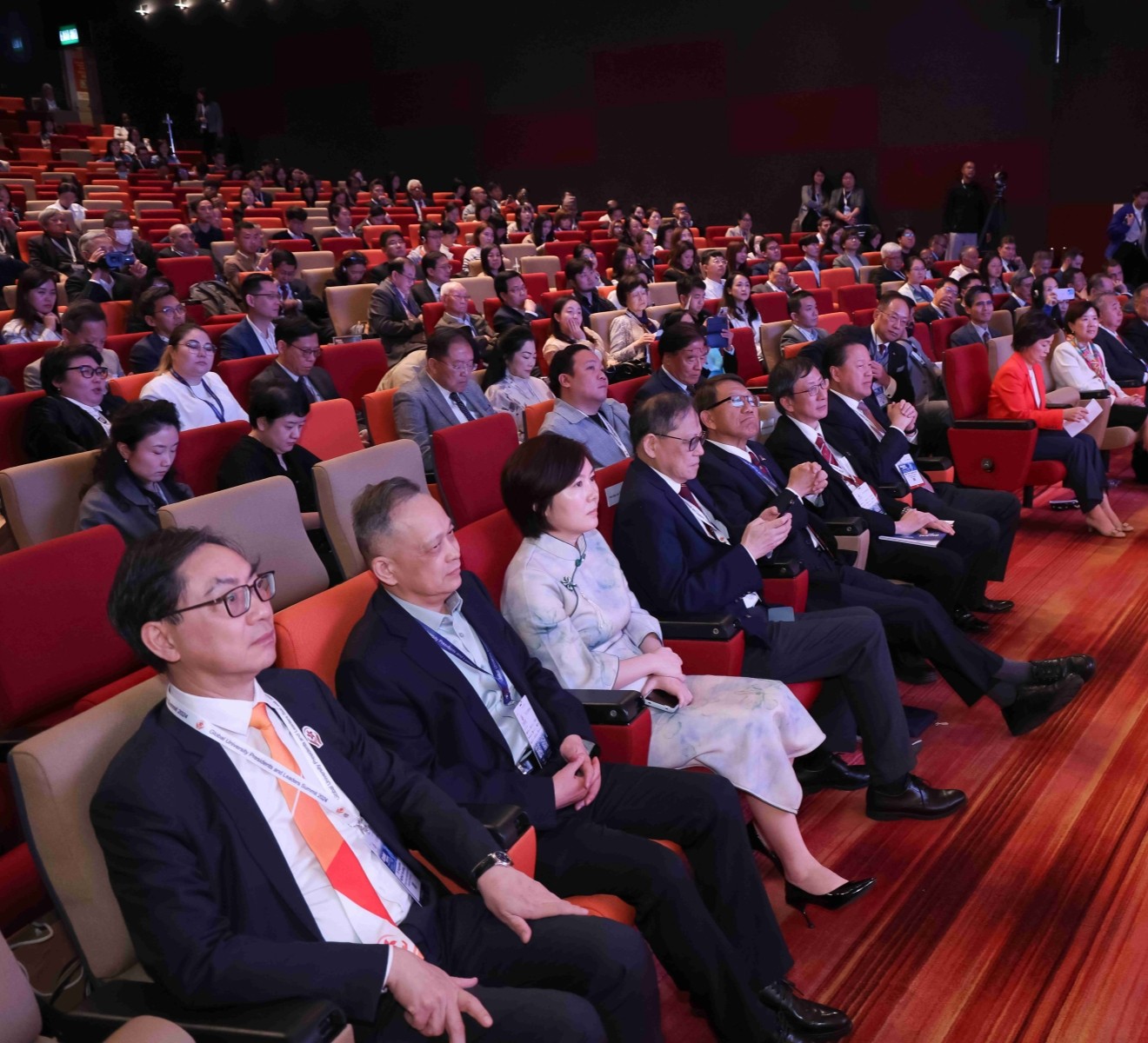 亚非妇促会赵会长出席香港全球校长高峰论坛