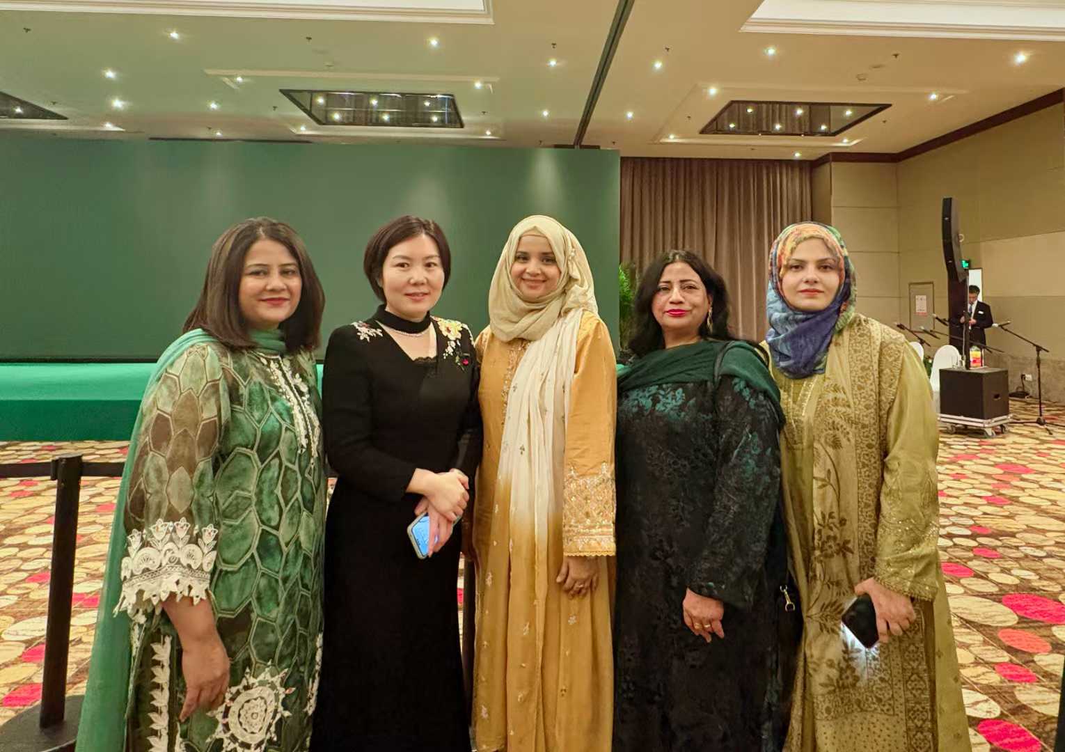 微信图片_20250321170255.jpg President Zhao Meiling Attends Pakistan’s 85th National Day Reception